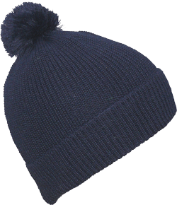 Strickmütze mit Bommel